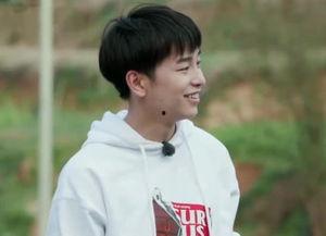 谁爆料彭昱畅的视频最新,揭秘明星私下生活片段